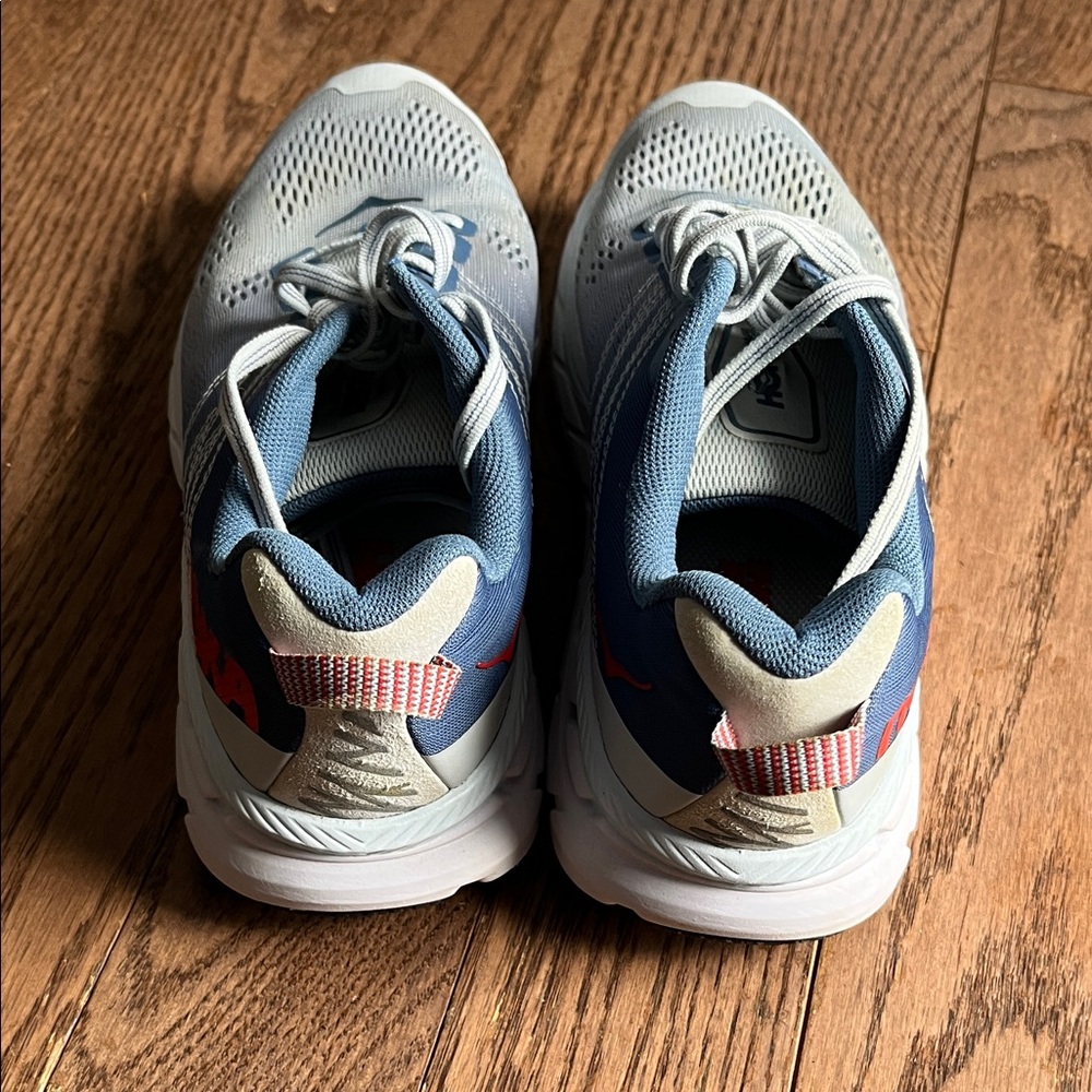 Hoka Women’s Clifton 6 Blue and Gray Athletic Sneakers - Picture 3 of 7